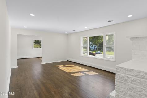 14 Granada Drive Clifton Park NY 12065