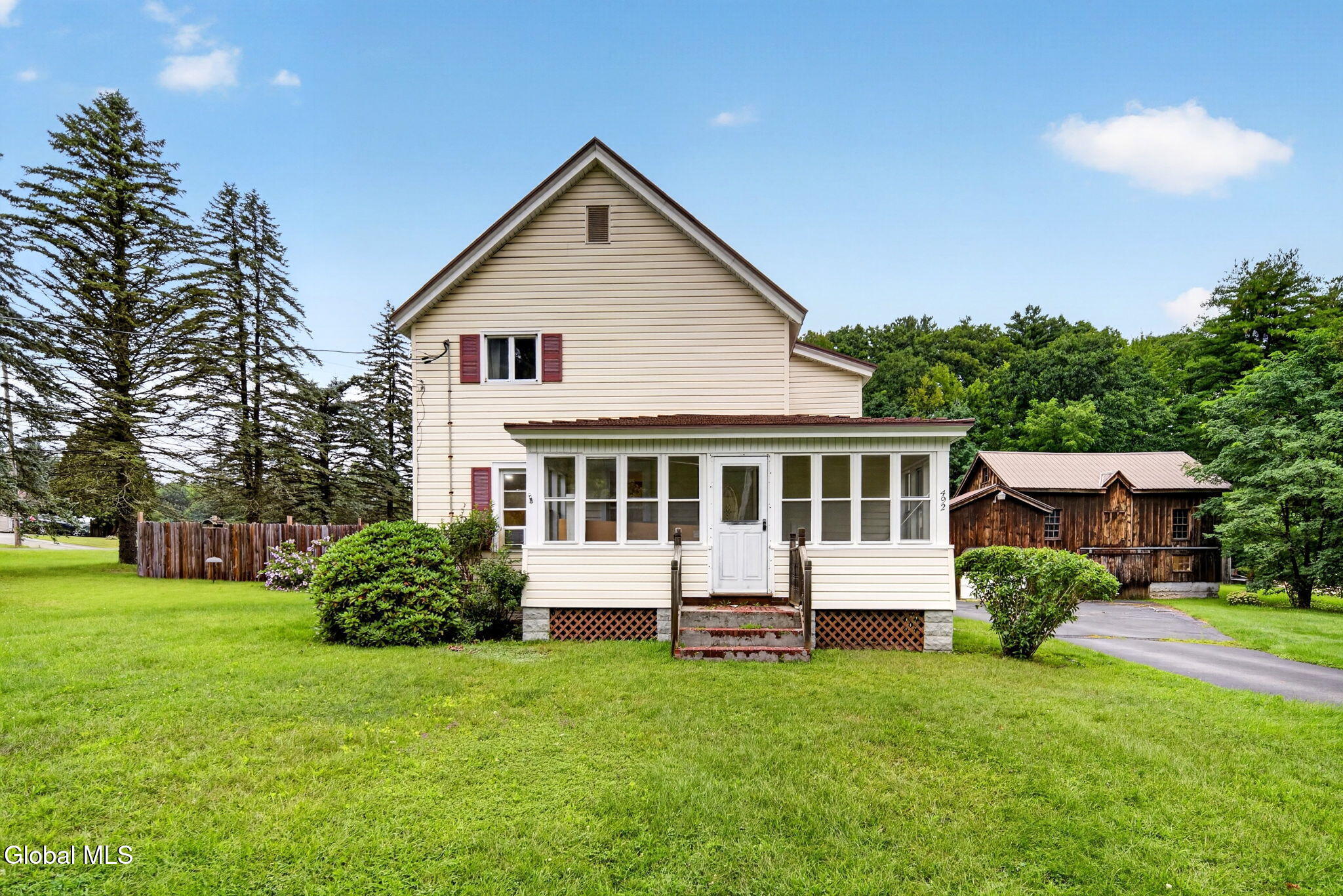 492 W Fulton Street Extension Gloversville NY 12078