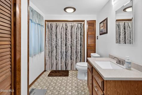 492 W Fulton Street Extension Gloversville NY 12078