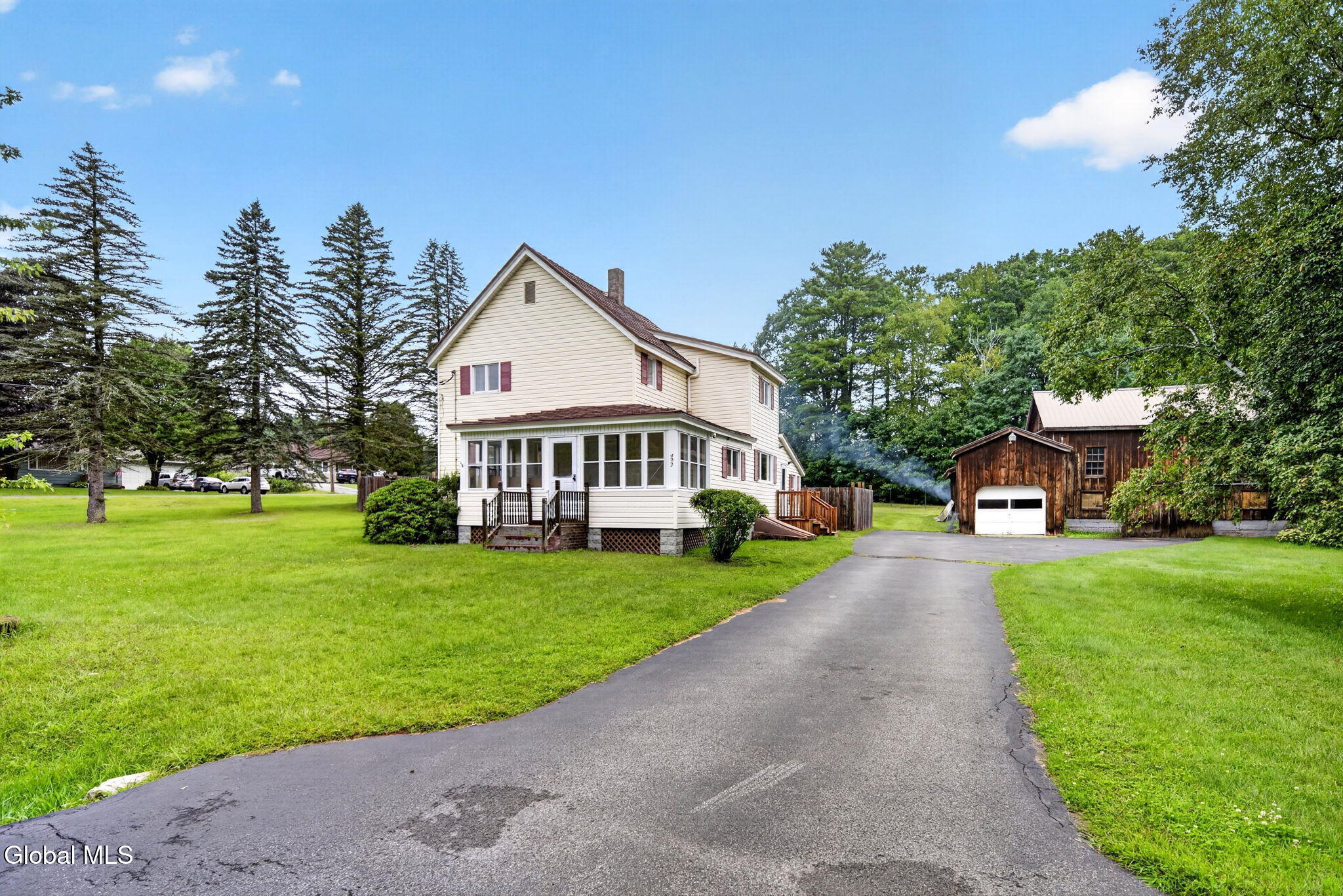 492 W Fulton Street Extension Gloversville NY 12078