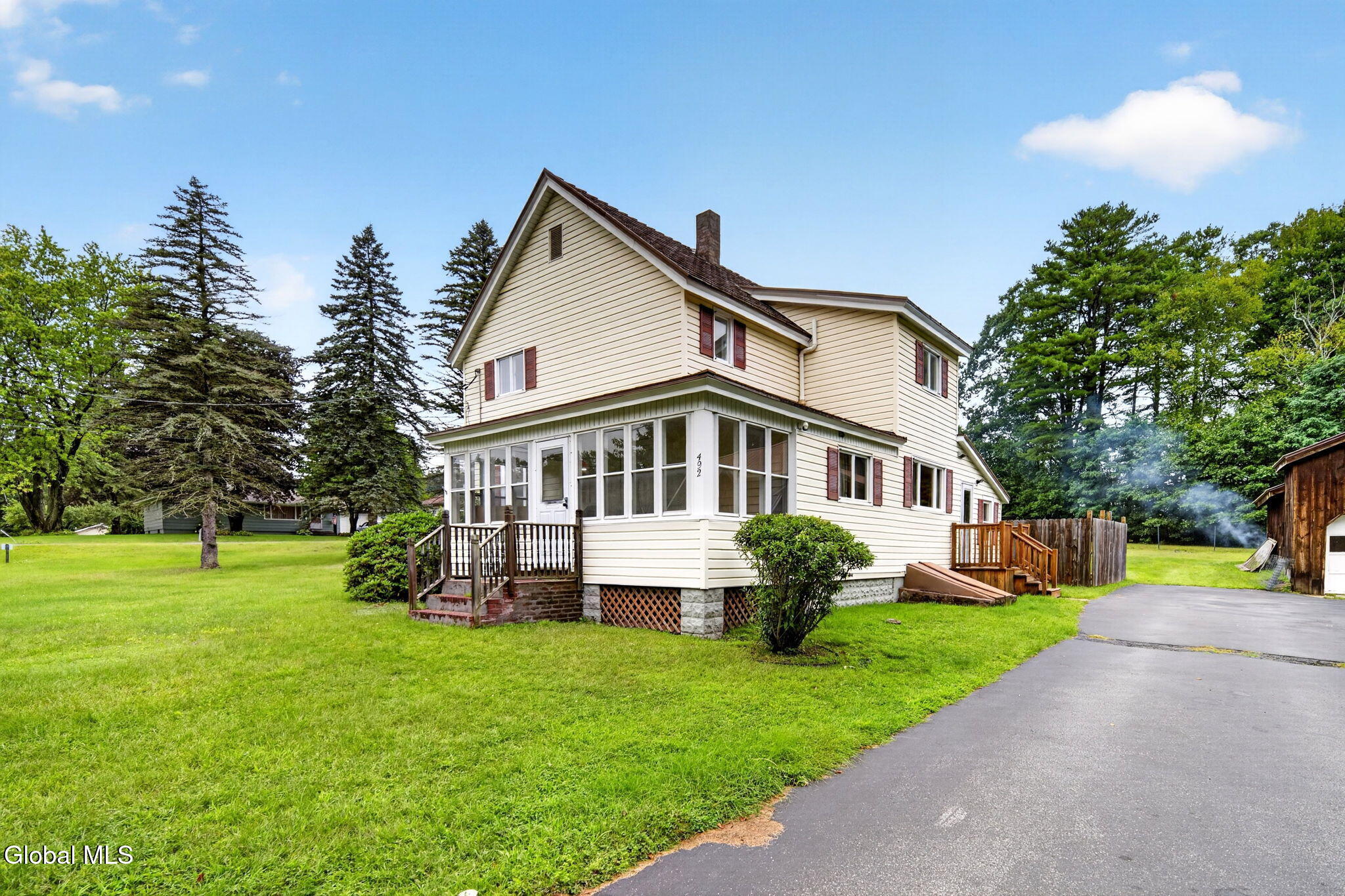 492 W Fulton Street Extension Gloversville NY 12078