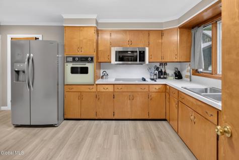 492 W Fulton Street Extension Gloversville NY 12078