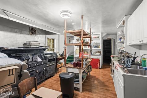 265 Peck Road Wynantskill NY 12198