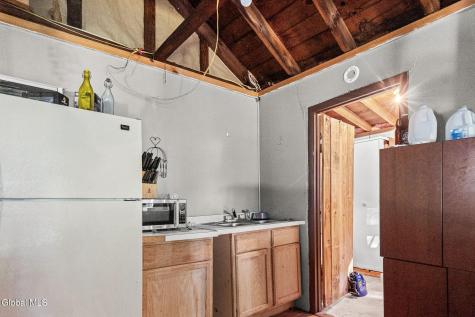 265 Peck Road Wynantskill NY 12198