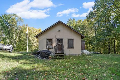 265 Peck Road Wynantskill NY 12198