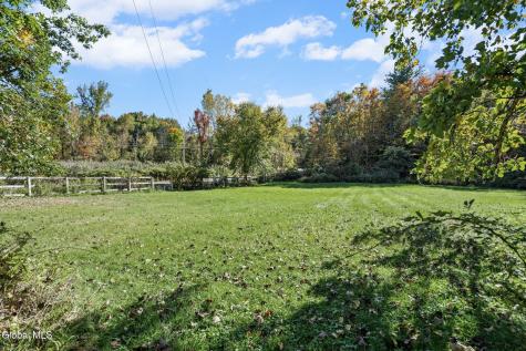 265 Peck Road Wynantskill NY 12198