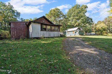 265 Peck Road Wynantskill NY 12198