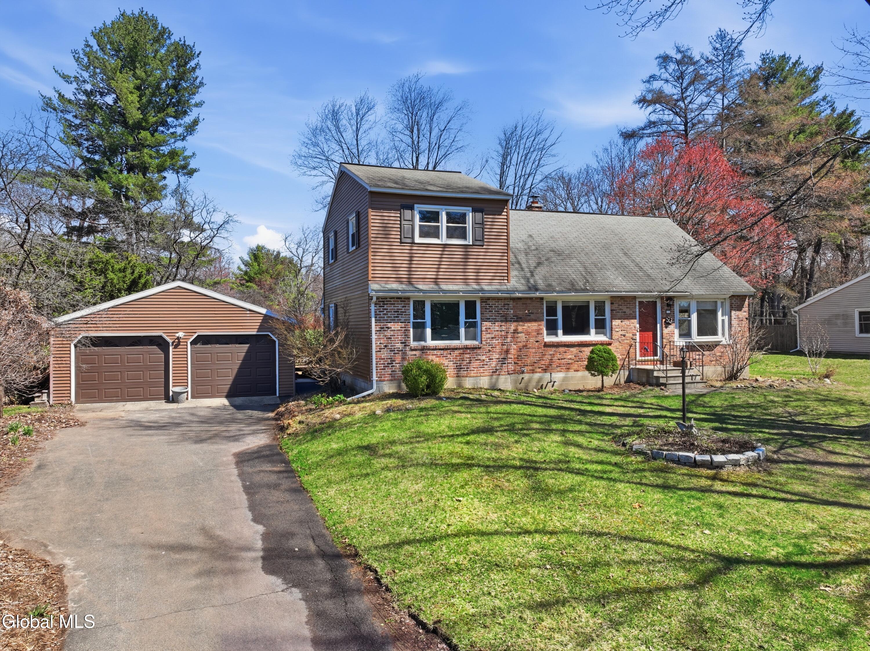 138 Birchwood Drive Schenectady NY 12303