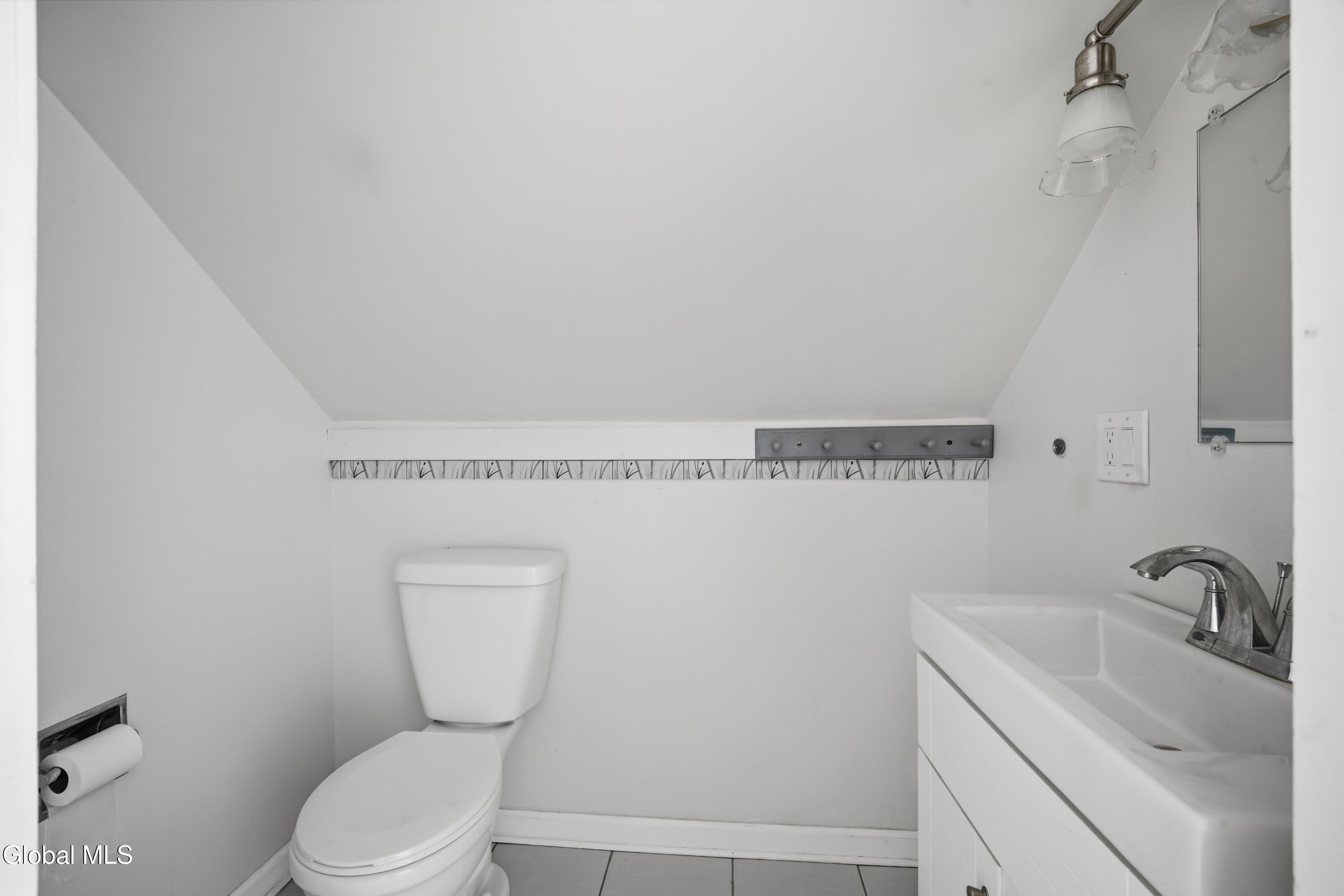 138 Birchwood Drive Schenectady NY 12303