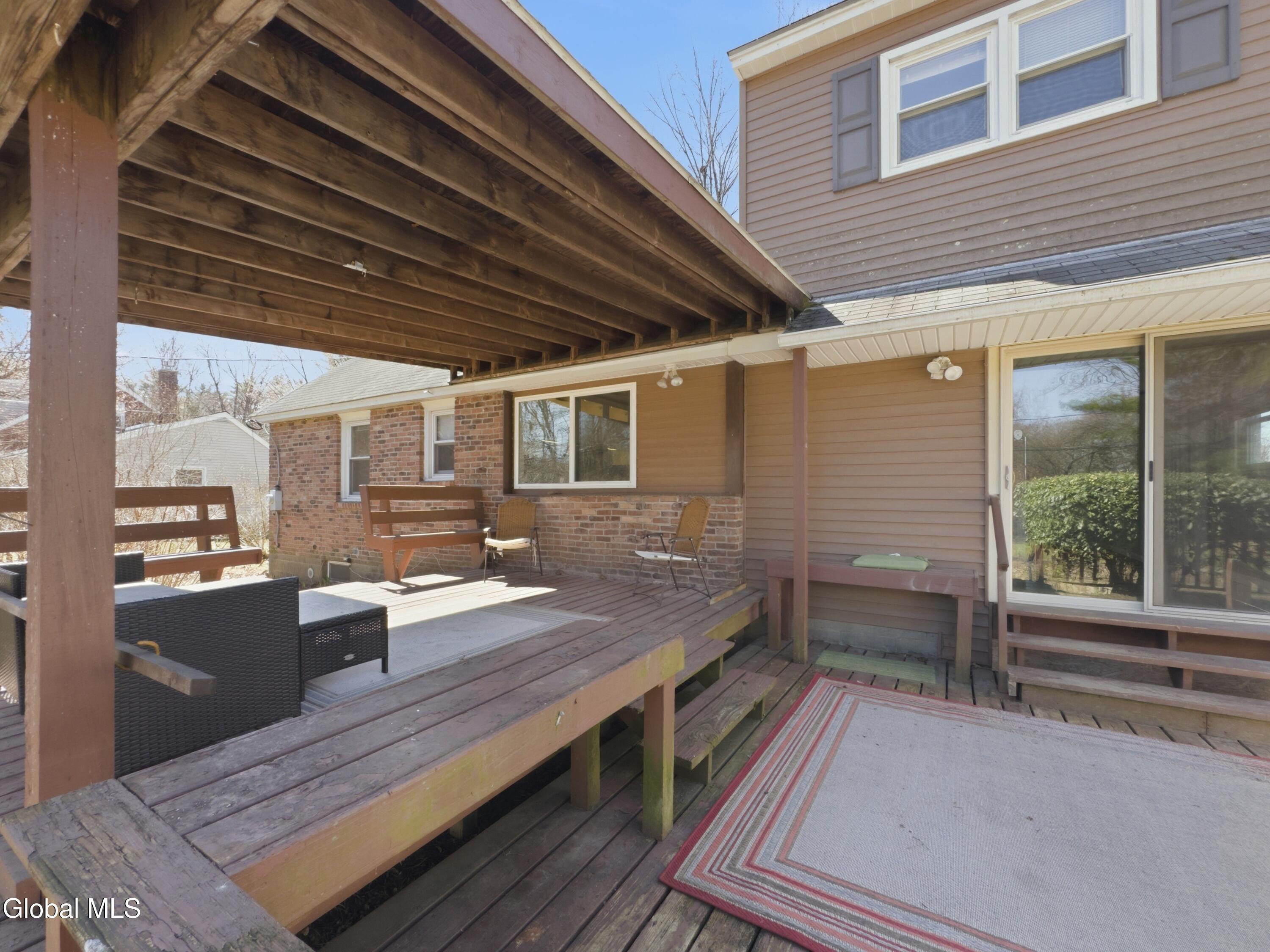 138 Birchwood Drive Schenectady NY 12303