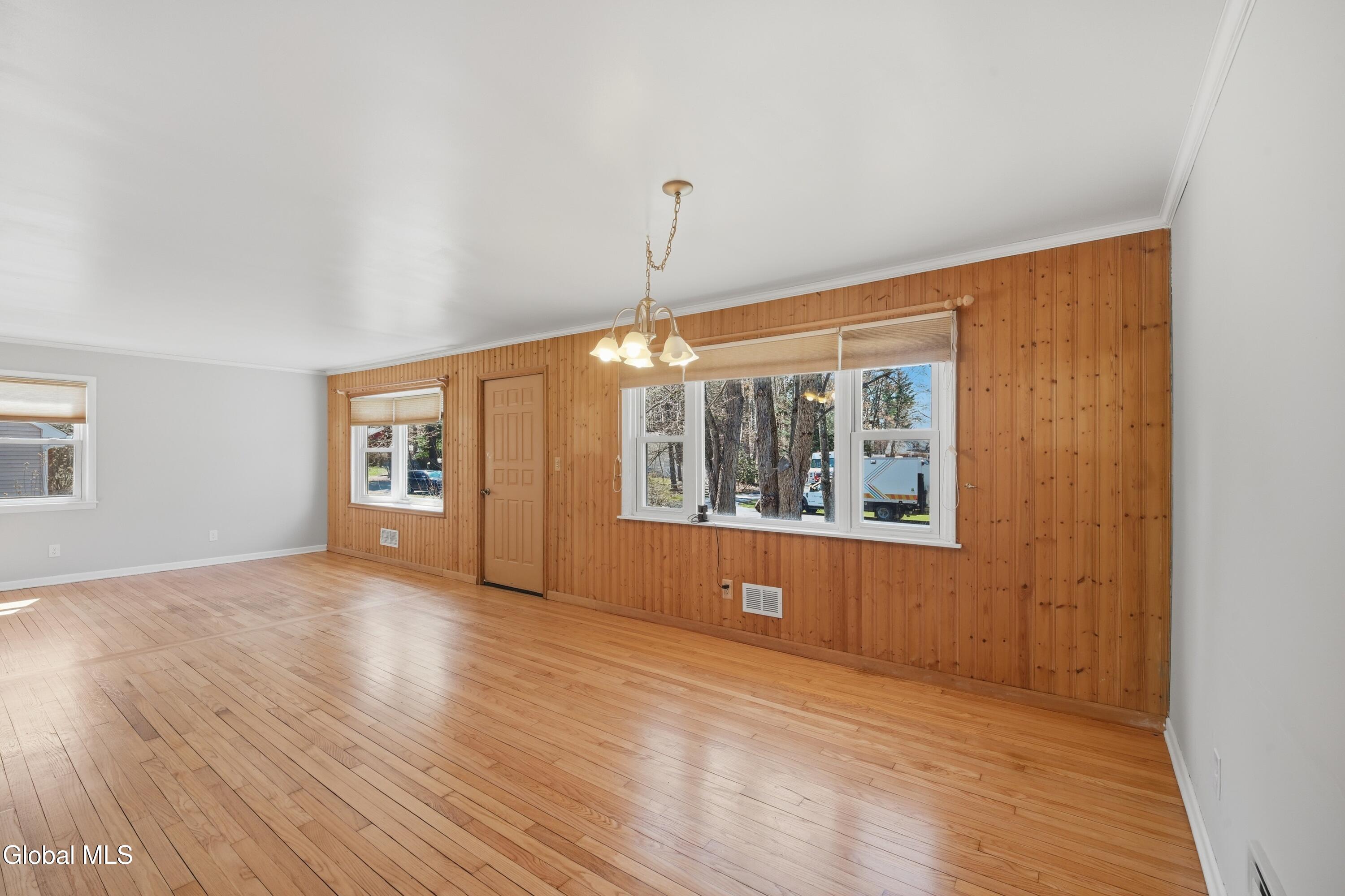 138 Birchwood Drive Schenectady NY 12303