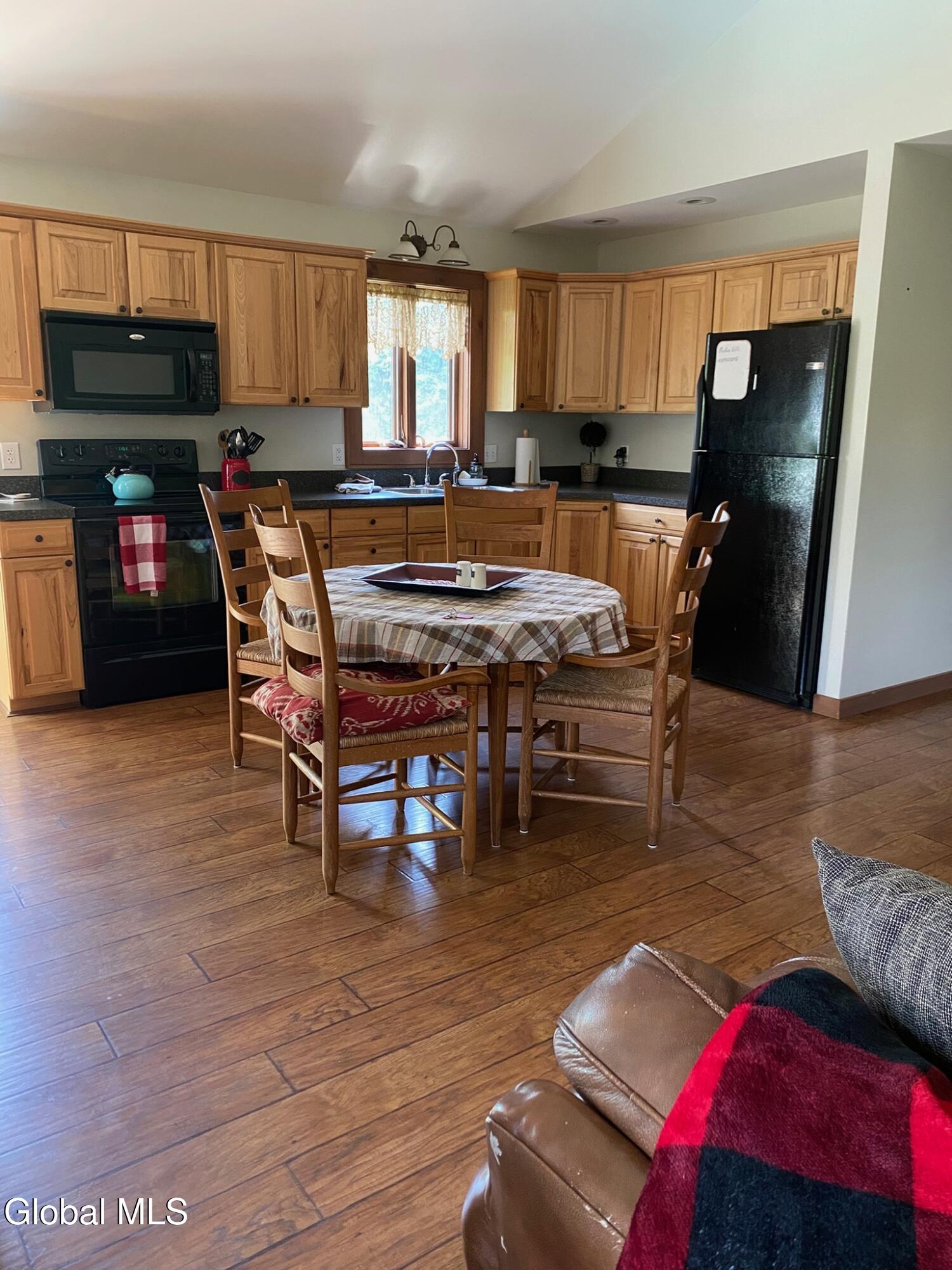 68 County Route 403 Greenville NY 12083