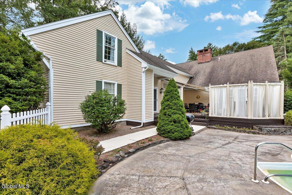 26 Honey Hollow Road Queensbury NY 12804