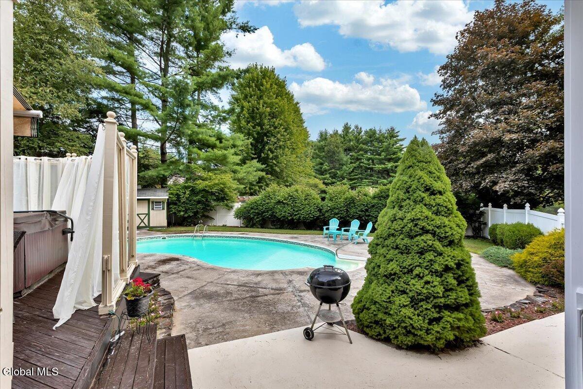 26 Honey Hollow Road Queensbury NY 12804