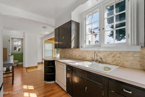 334 Guy Park Avenue Amsterdam NY 12010