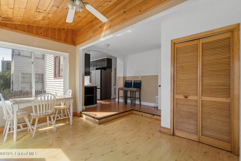 334 Guy Park Avenue Amsterdam NY 12010