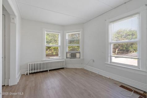 334 Guy Park Avenue Amsterdam NY 12010