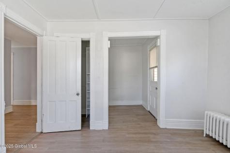 334 Guy Park Avenue Amsterdam NY 12010