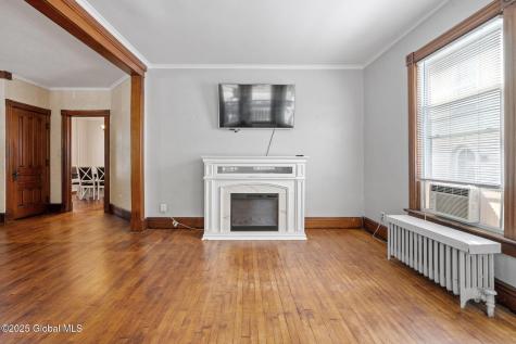 334 Guy Park Avenue Amsterdam NY 12010