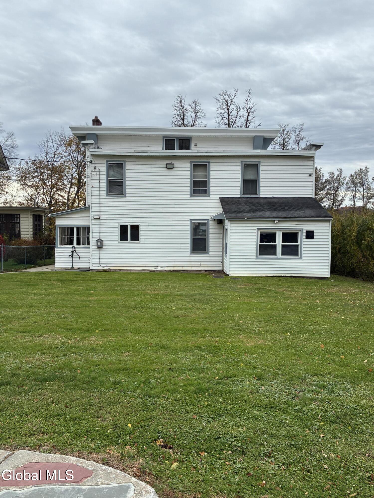 6 Montgomery Terrace Fonda NY 12068