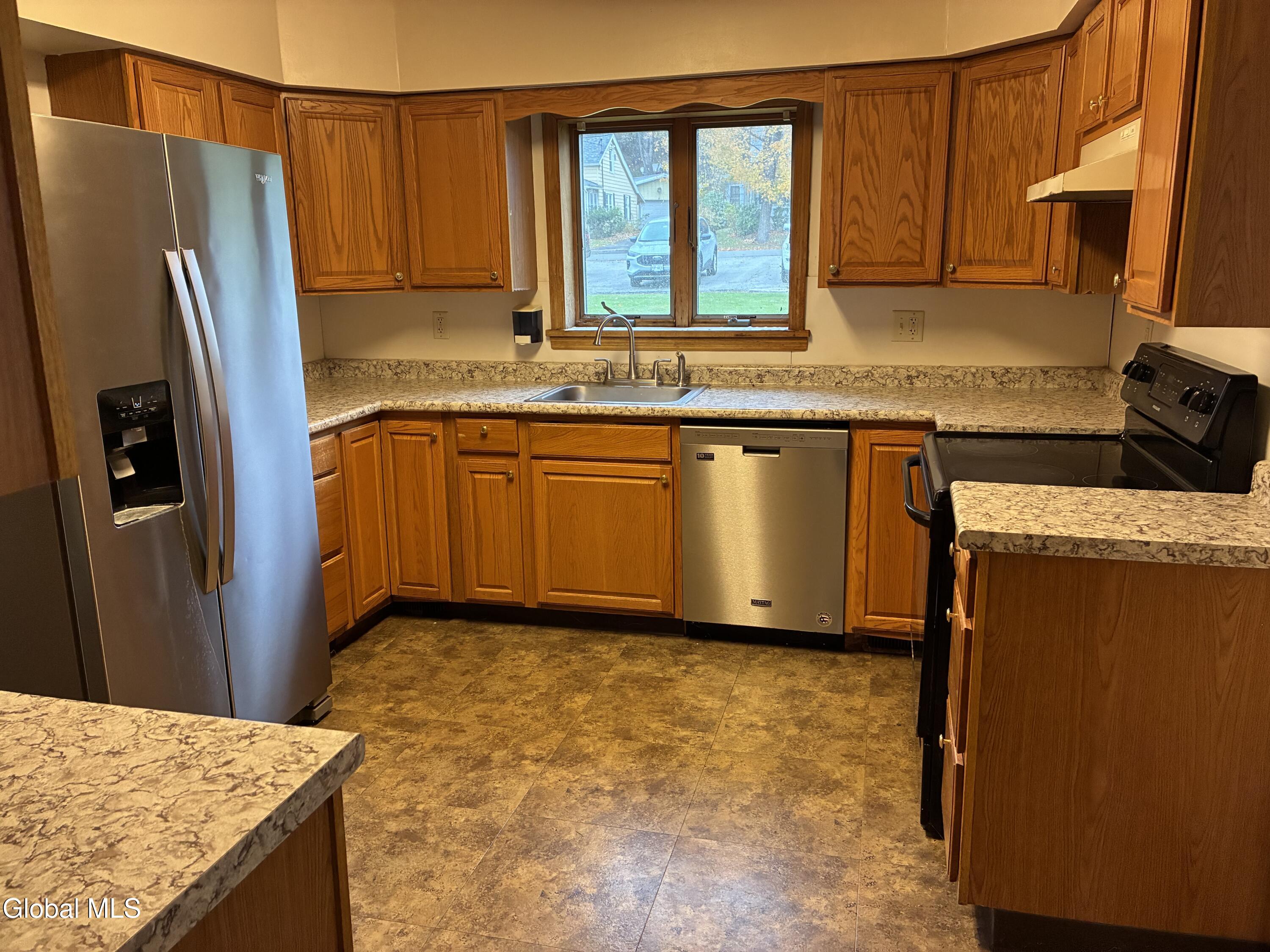 6 Montgomery Terrace Fonda NY 12068