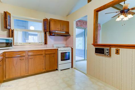 102 Rapple Drive Colonie NY 12205