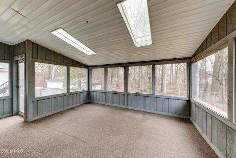 102 Rapple Drive Colonie NY 12205