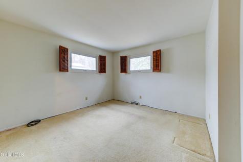 102 Rapple Drive Colonie NY 12205