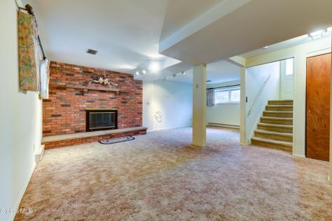 102 Rapple Drive Colonie NY 12205