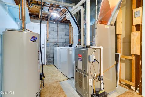 102 Rapple Drive Colonie NY 12205