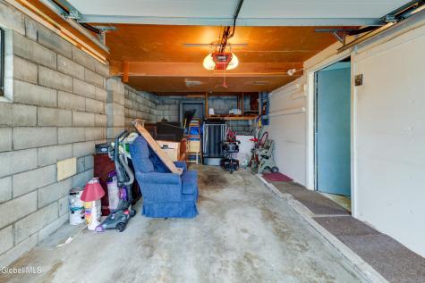 102 Rapple Drive Colonie NY 12205