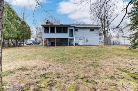 102 Rapple Drive Colonie NY 12205