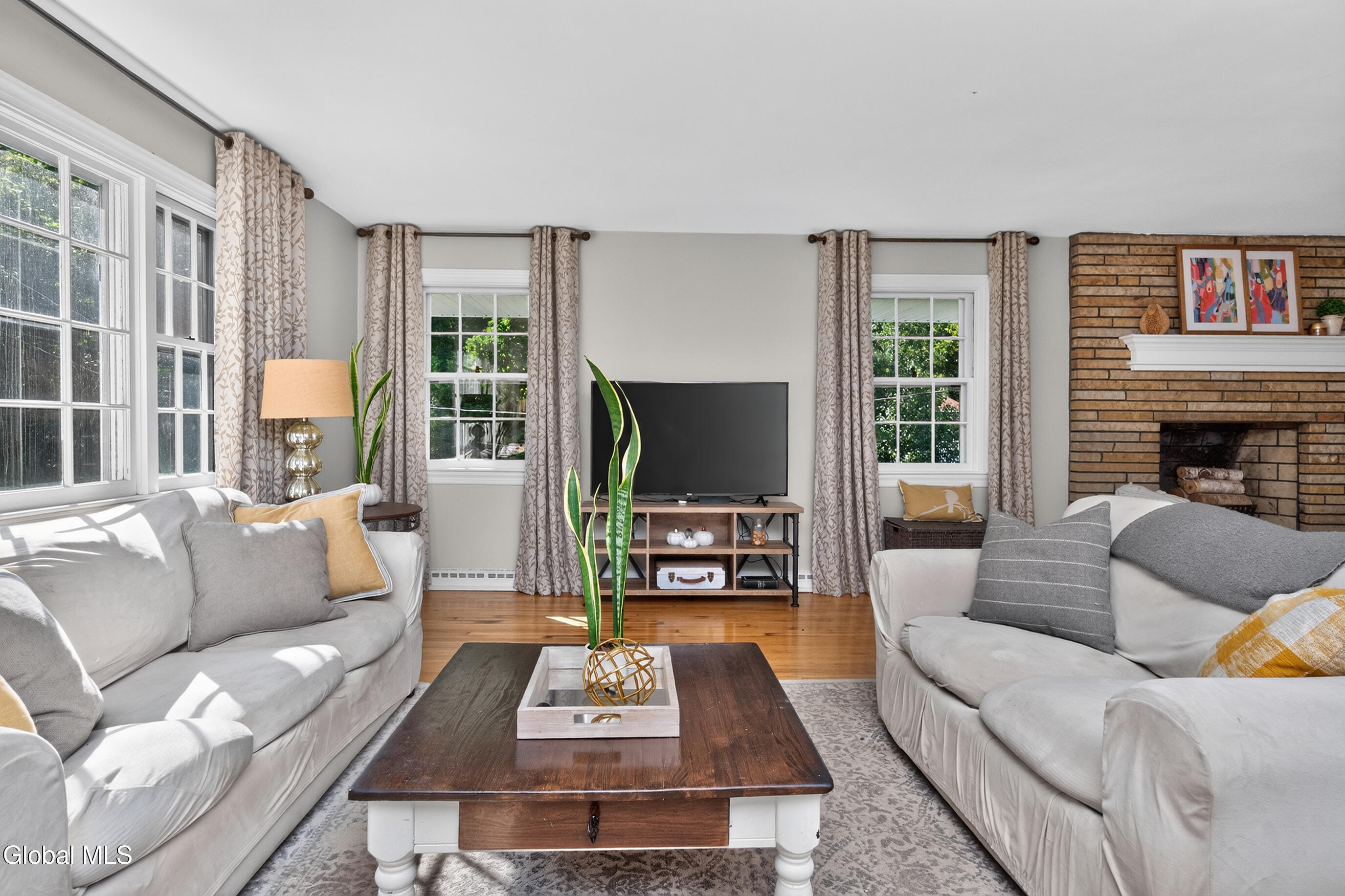 1333 Wemple Lane Schenectady NY 12309