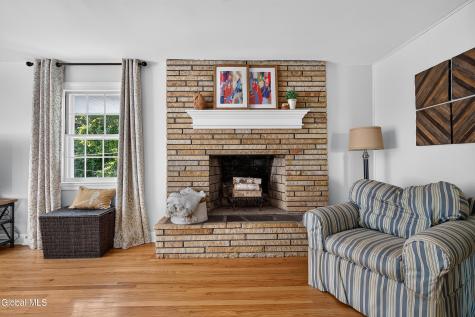 1333 Wemple Lane Schenectady NY 12309