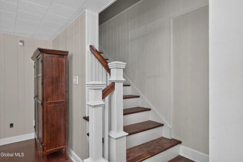 1333 Wemple Lane Schenectady NY 12309