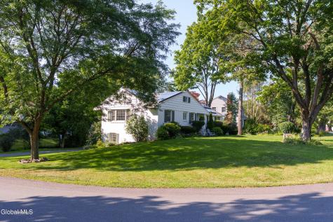 1333 Wemple Lane Schenectady NY 12309