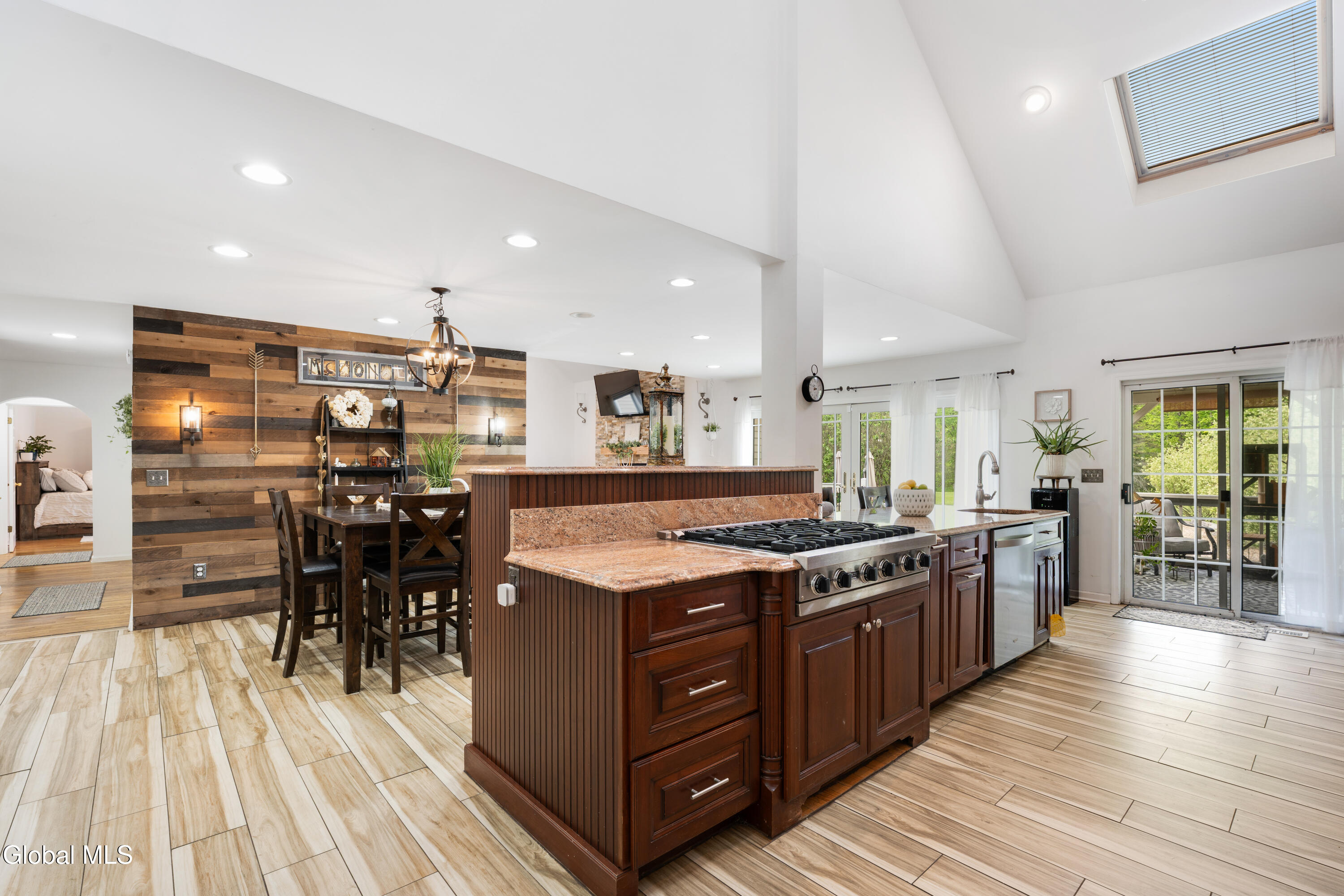 20 Stony Knoll Chatham NY 12132