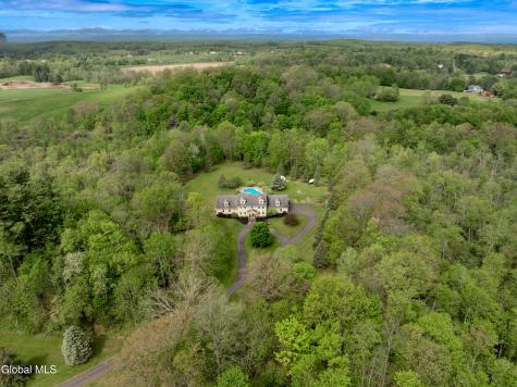 20 Stony Knoll Chatham NY 12132