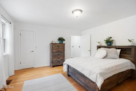 20 Stony Knoll Chatham NY 12132