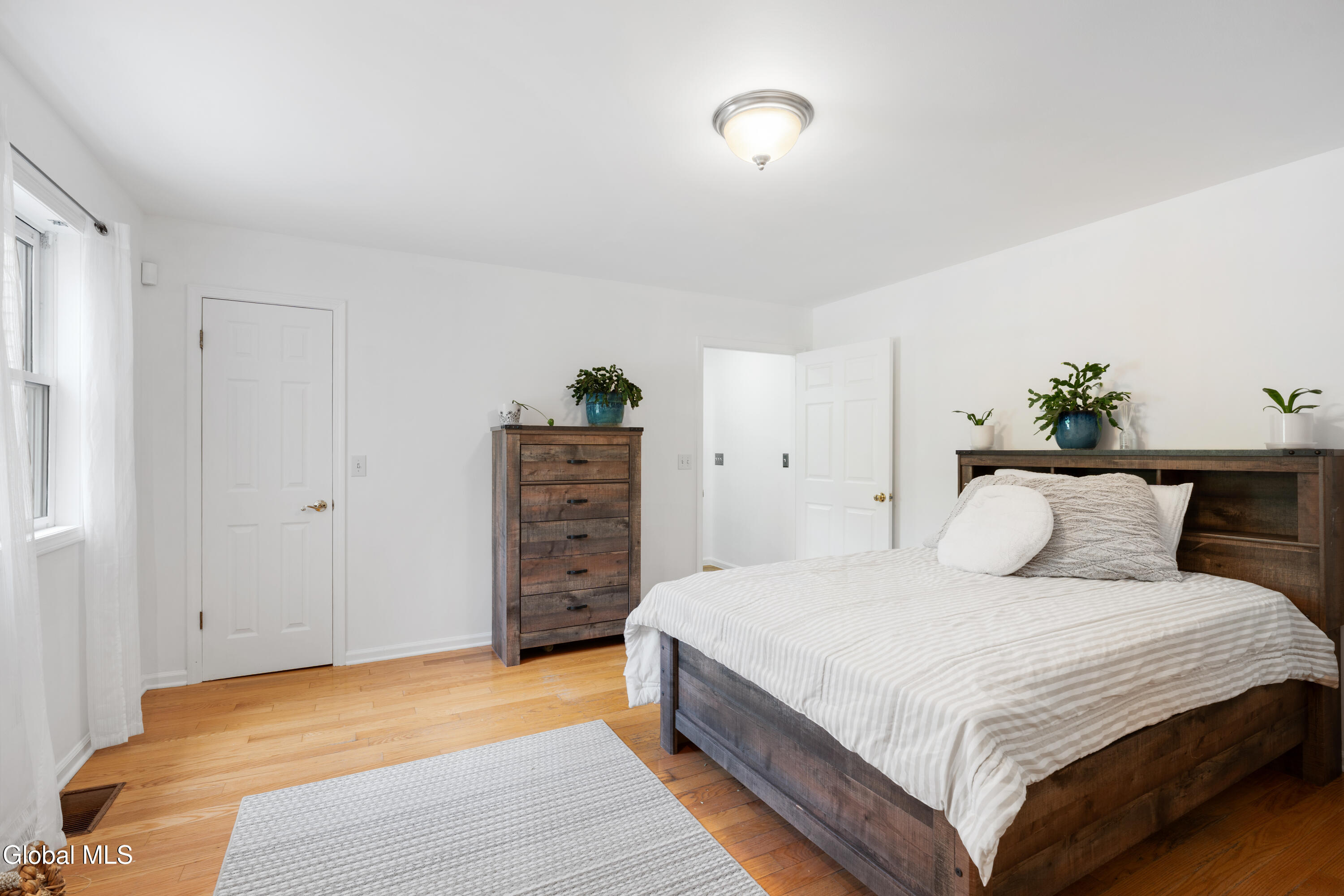 20 Stony Knoll Chatham NY 12132