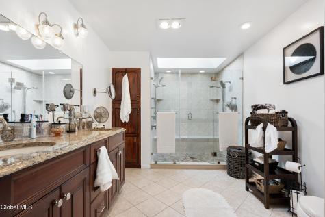 20 Stony Knoll Chatham NY 12132