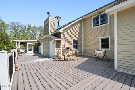 20 Stony Knoll Chatham NY 12132