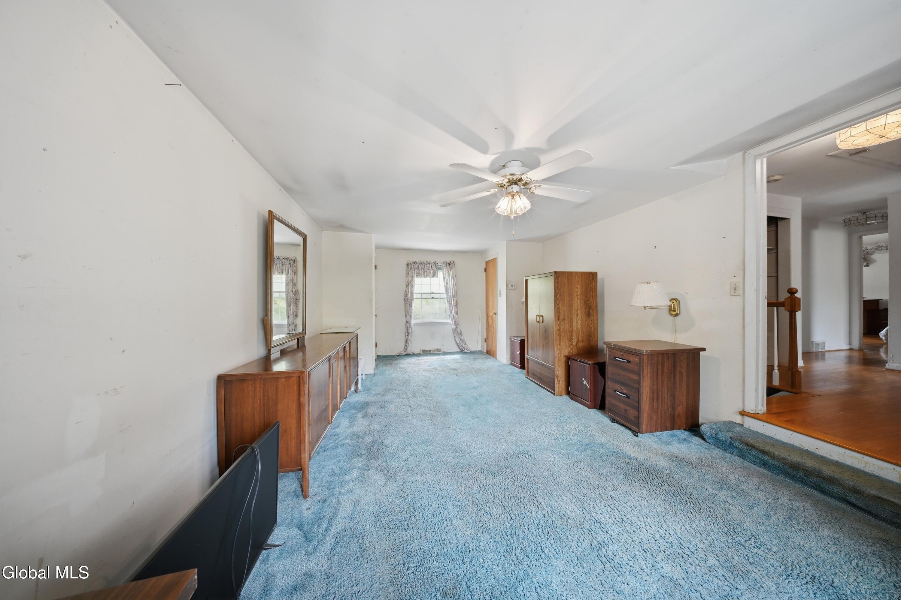 60 Thorndale Road Slingerlands NY 12159