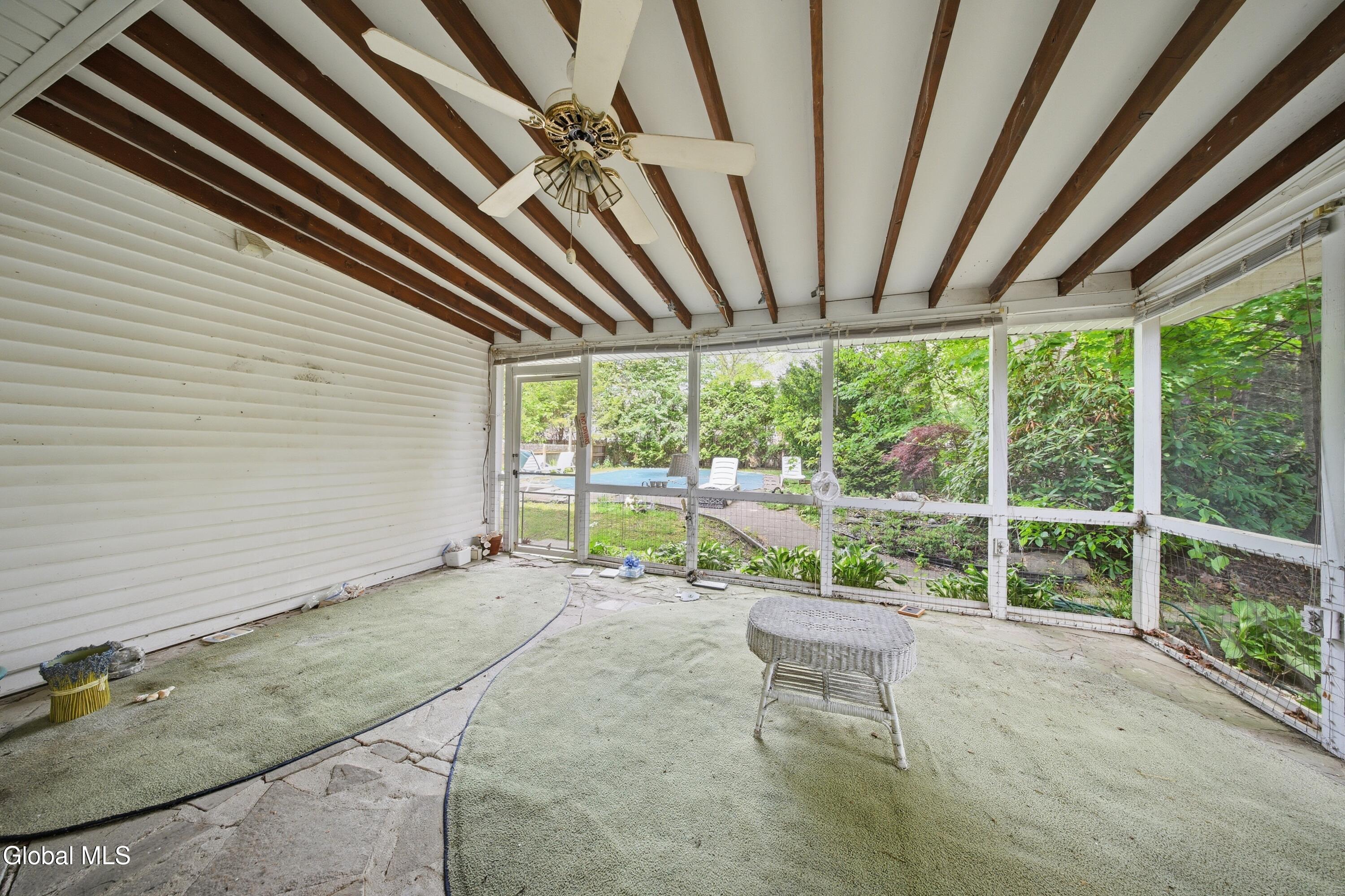 60 Thorndale Road Slingerlands NY 12159