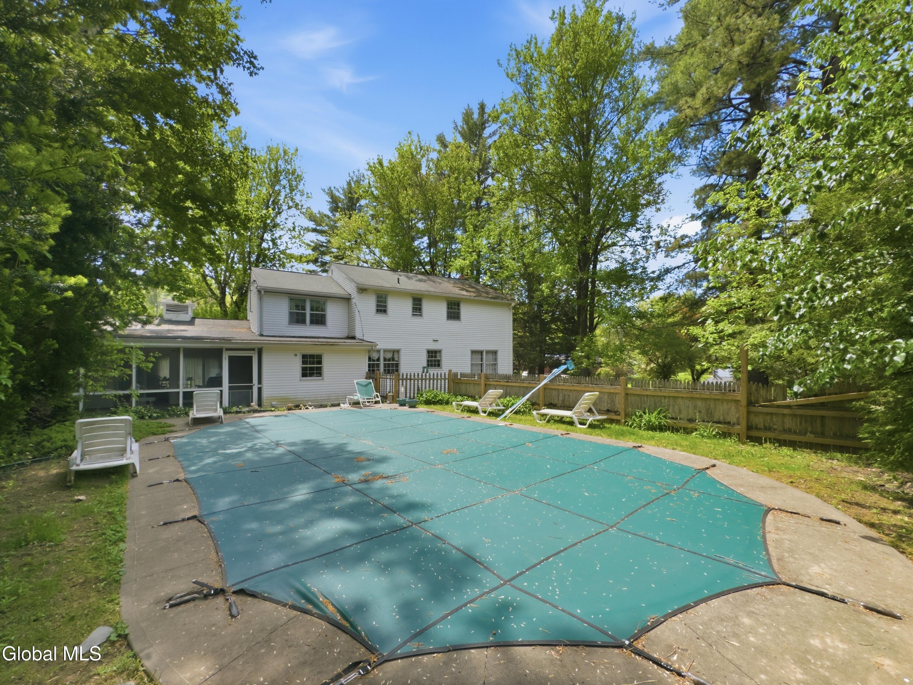 60 Thorndale Road Slingerlands NY 12159