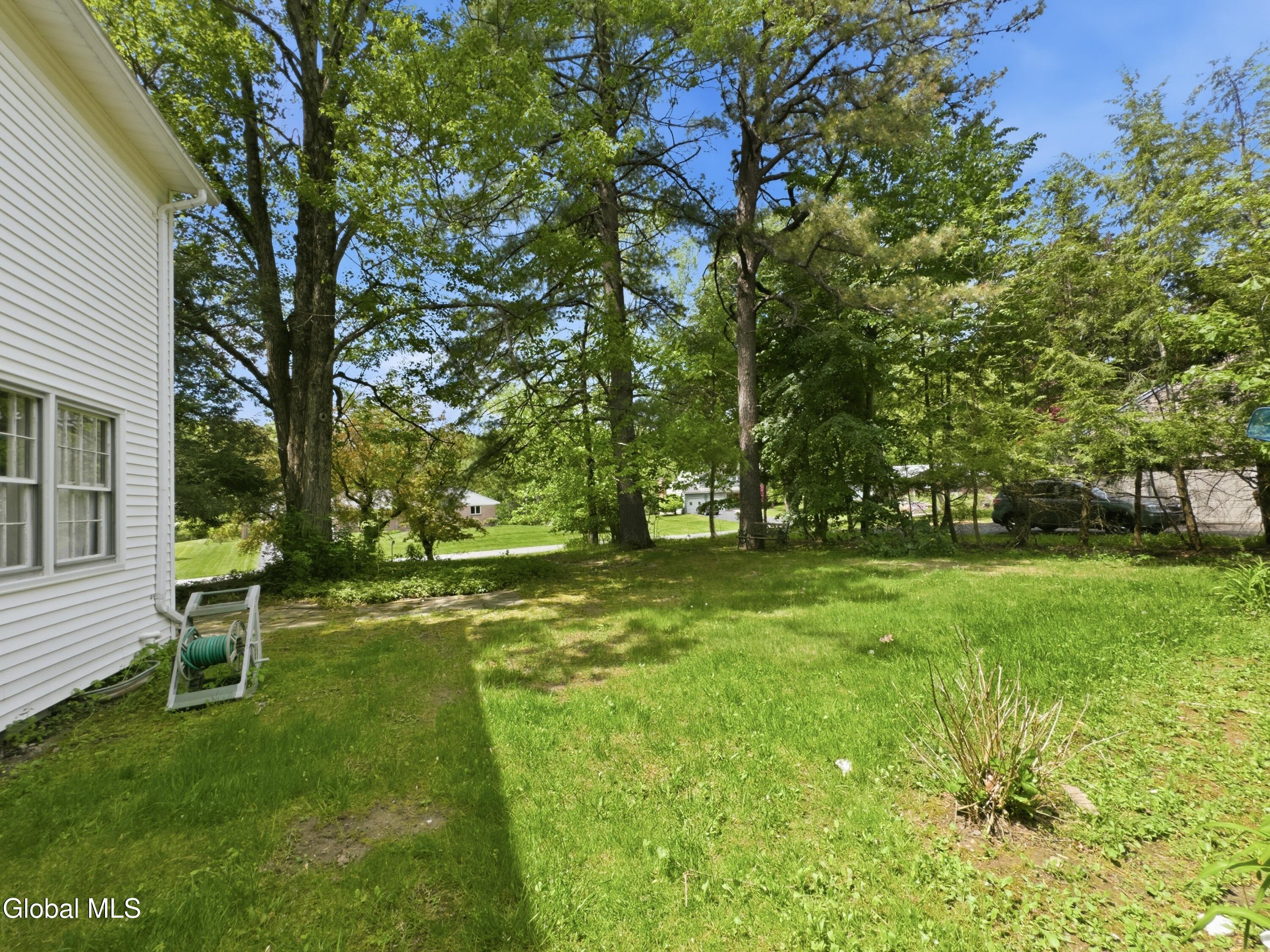 60 Thorndale Road Slingerlands NY 12159