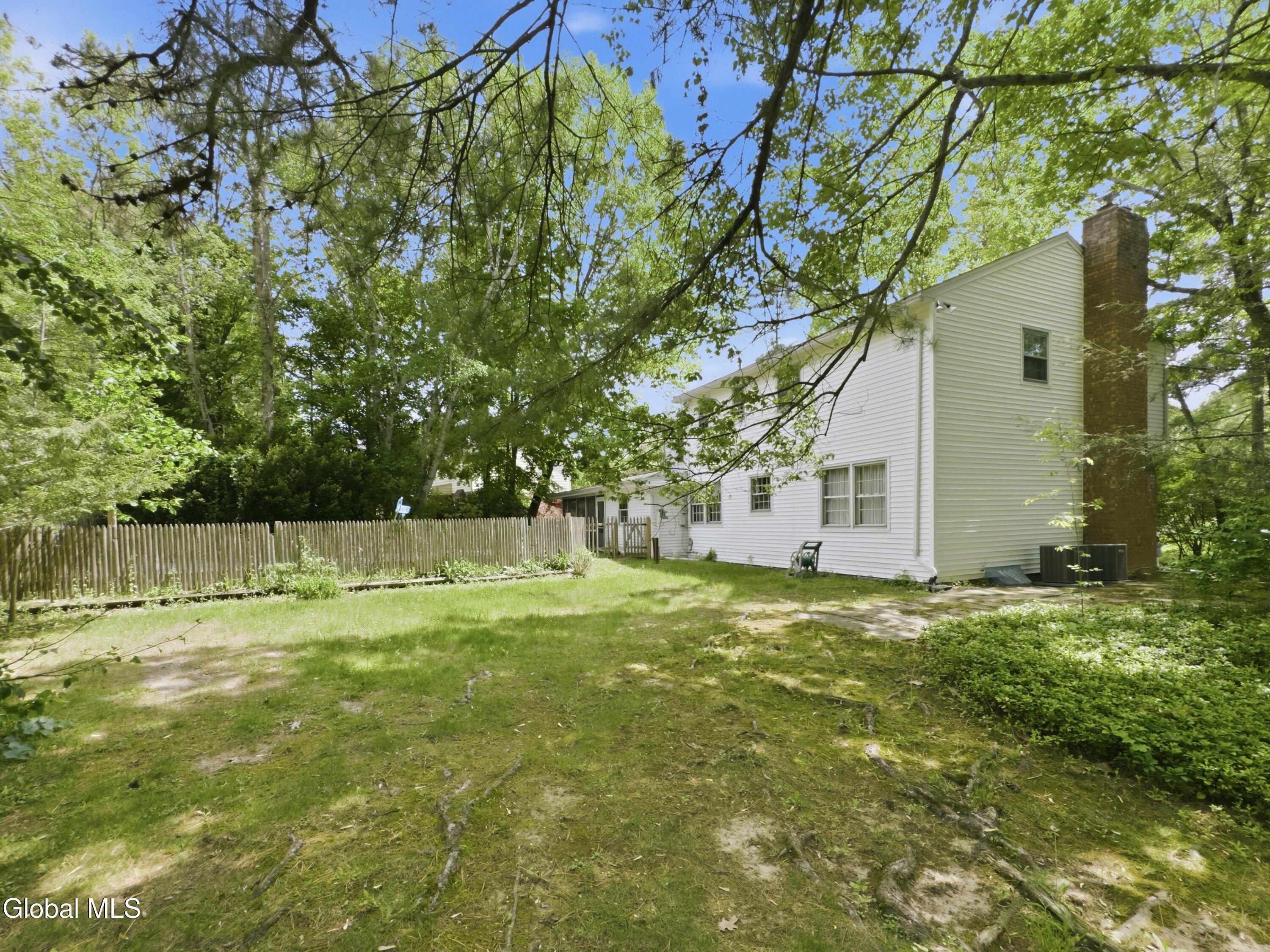 60 Thorndale Road Slingerlands NY 12159