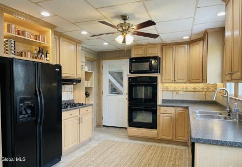 1723 5th Street Rensselaer NY 12144