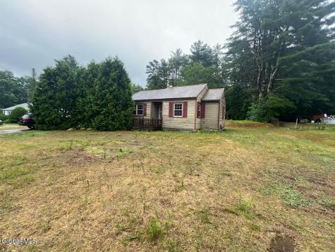 40 Mountain View Lane Queensbury NY 12804