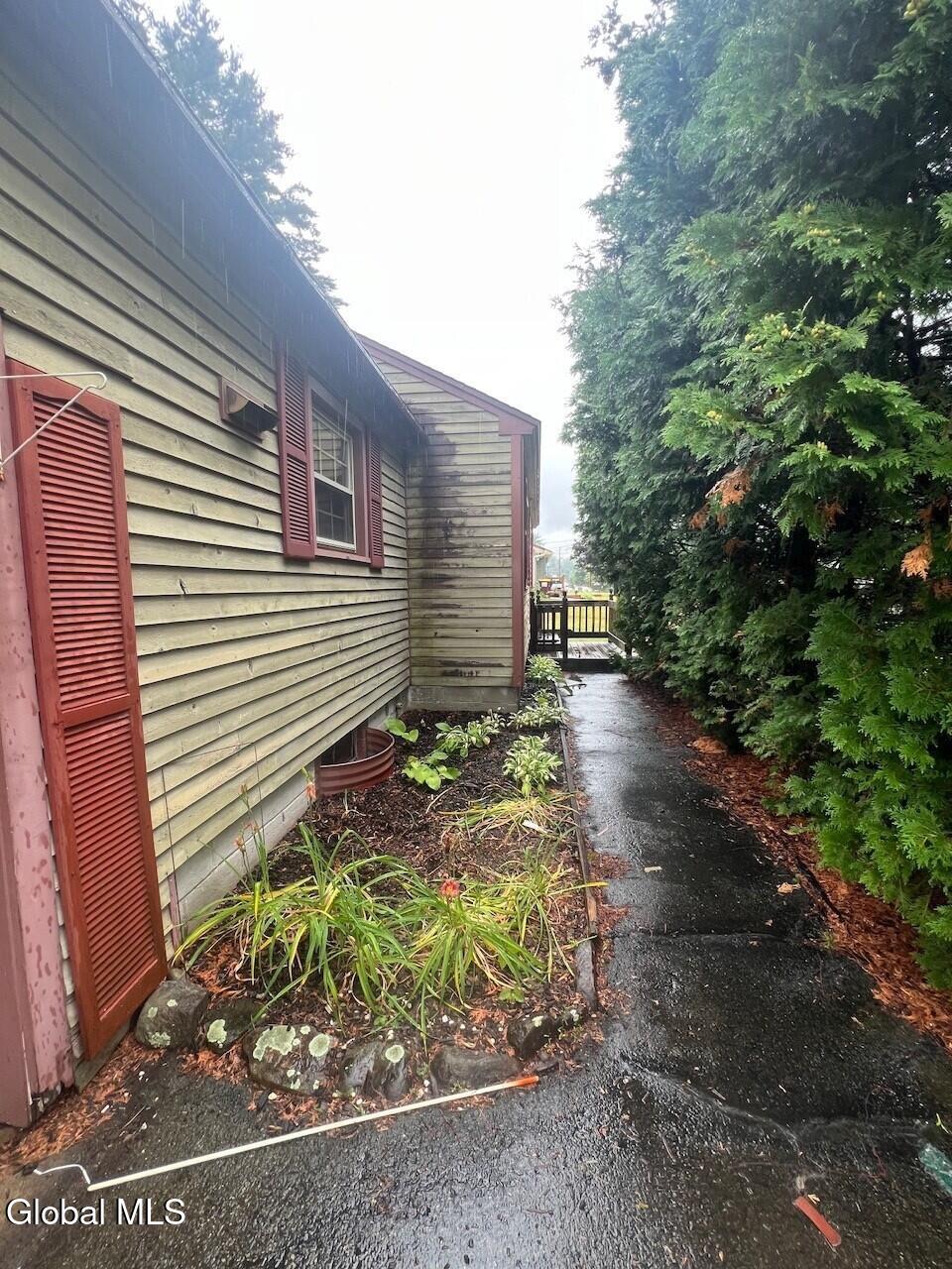 40 Mountain View Lane Queensbury NY 12804